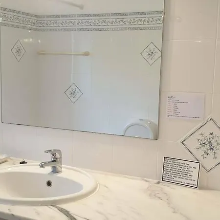 펜션 3 Bedroom House In Senhora da Luz