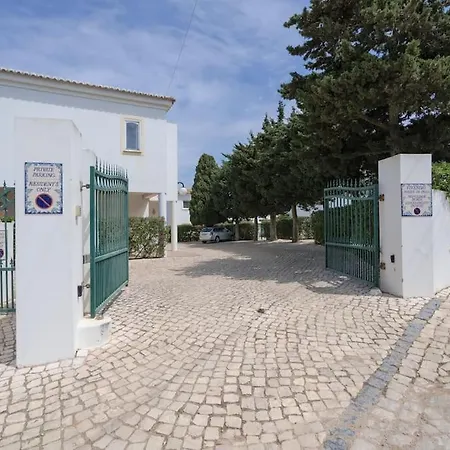 3 Bedroom House In *